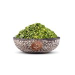 Green pistachio slices، خلال پسته سبز