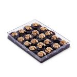 Apricot jam with walnuat، مربای قیسی با مغز گردو