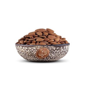 مغز بادام خام