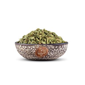Green cardamom seeds، دانه هل سبز
